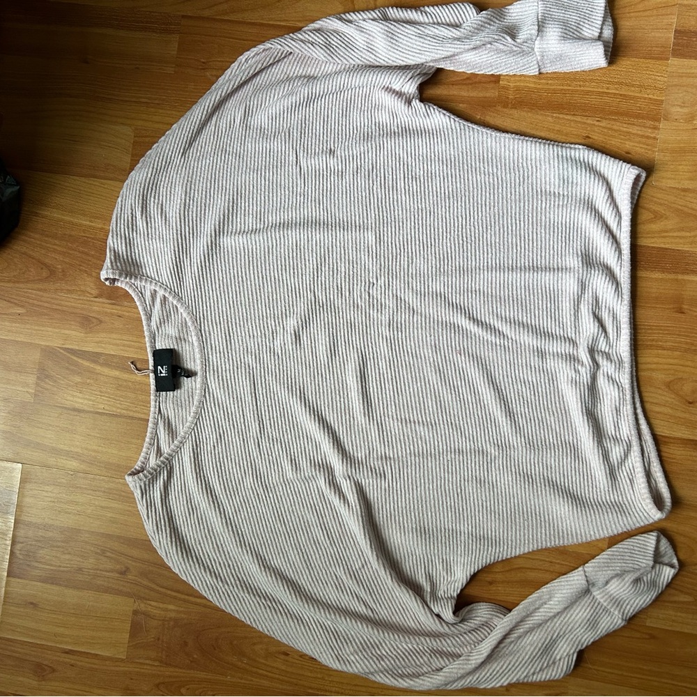 Long Sleeve light sweater Top
